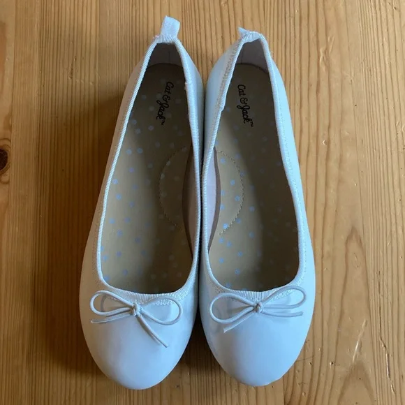 NWOT Girls White Flats, size 2, Cat & Jack, white dress shoes, Easter Wedding