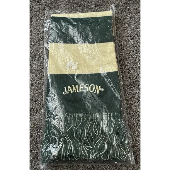 Jameson Irish Whisky Adult Scarf 7