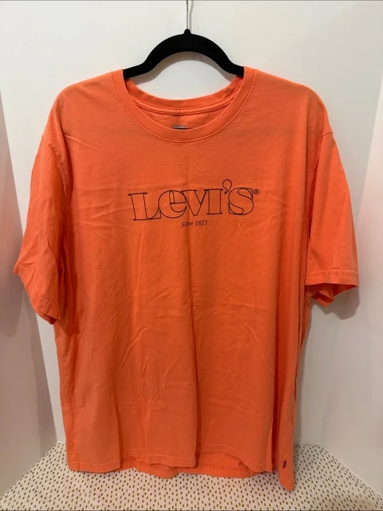 Levi's Orange Logo Crew Tee