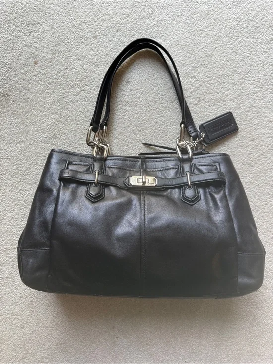 Authentic Coach Chelsea-Jayden Carryall Black Leather Zip Snap Closure w/Creed
