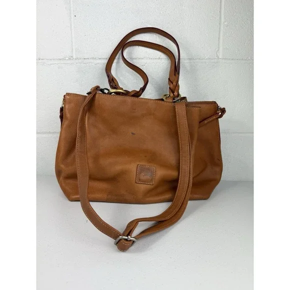 Dooney Bourke Florentine Leather Large Zip Barlow Satchel Handbag Purse Natural