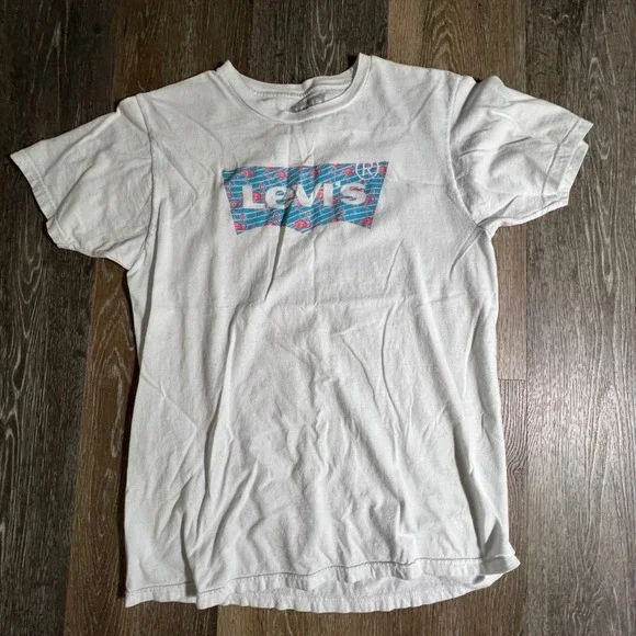 Levi's Graphic T-Shirt Mens Medium White Flamingo Batwing Logo Short Sleeve Tee