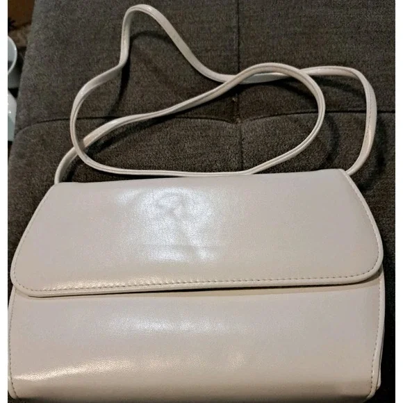 Vtg Unbranded White Leather‎ Handbag Purse Buttery Soft Appears Unused