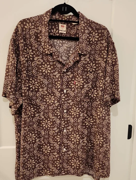 Levi's Brown Paisley Short Sleeve Button-Up Shirt
