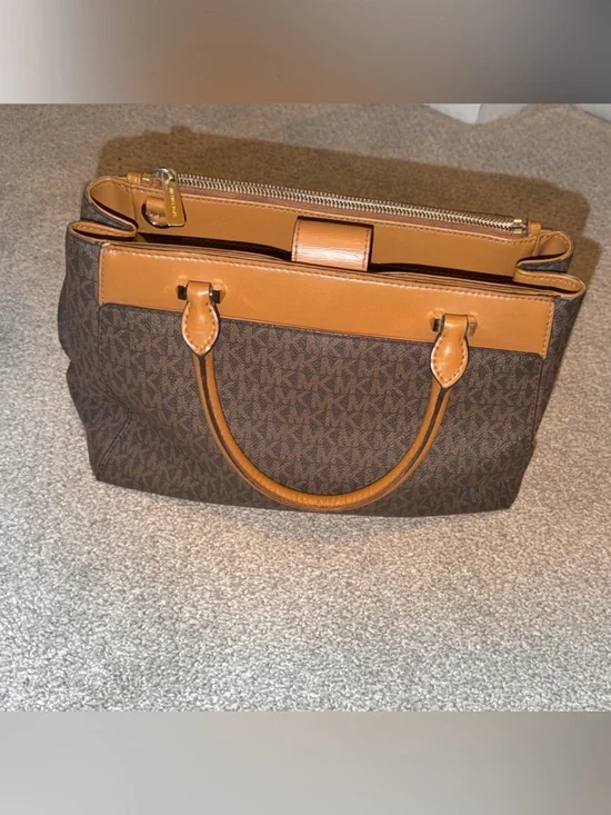 MICHAEL Michael Kors Brown & Tan Signature Satchel