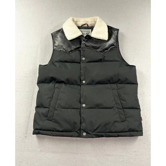 Levi's Men's Out West Mixed Media Puffer Vest