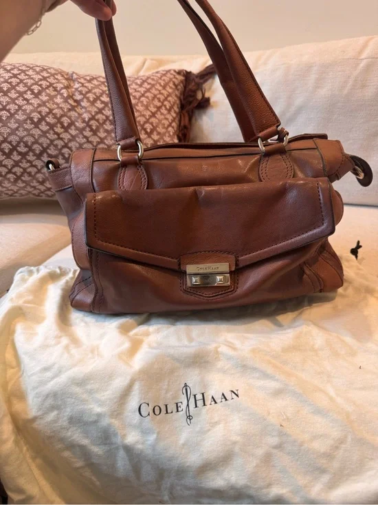 Cole Haan Chestnut Brown Leather Purse