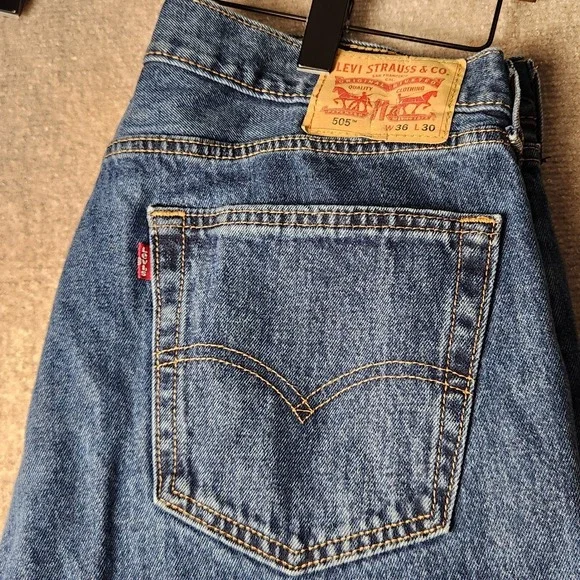 Levi's 505 Regular Fit Jeans Mens 36x30‎ Blue Excellent Straight Leg Denim