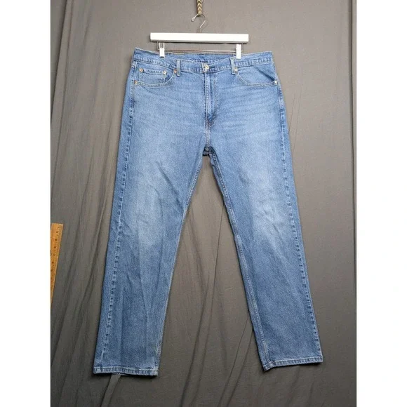 Levi's 505 Regular Fit Men's Jeans Light Wash Blue Denim‎ Size 40x32