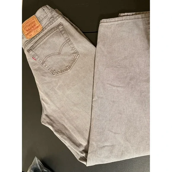 Levi 560 Men's Gray Jean 36x32