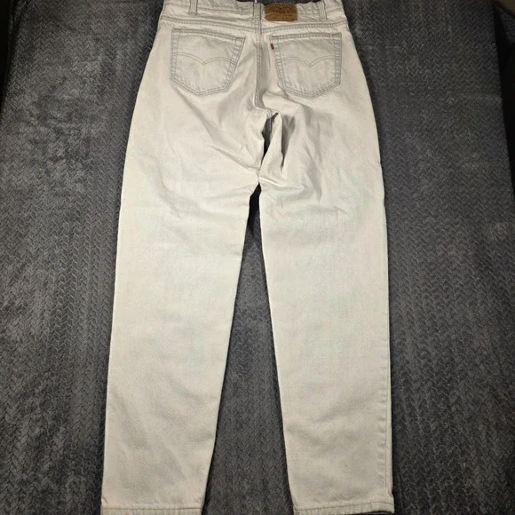 Vintage Levi's 550 Relaxed Fit Jeans Men's 36x34 Light Wash Blue‎ Made in USA