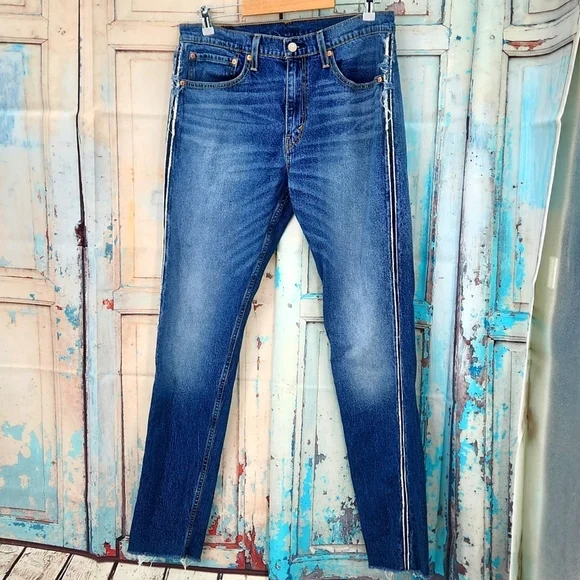 Levi's 512 Slim Taper Fit Men's‎ Jeans -