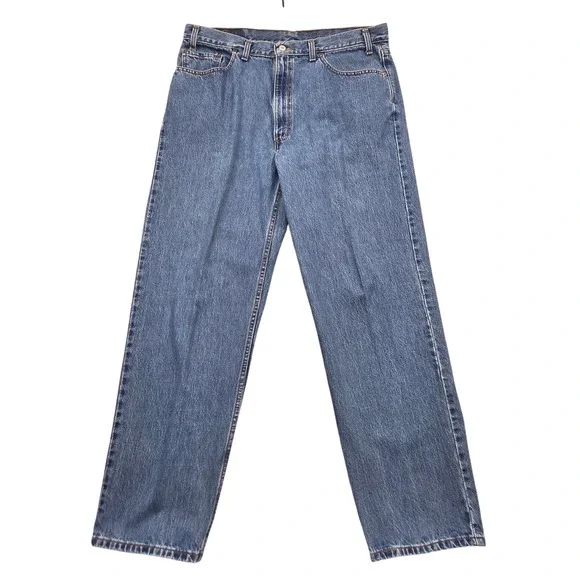 Vintage Levi's 550 Relaxed Fit‎ Jeans Medium Wash Blue Mens 40x32 Y2K