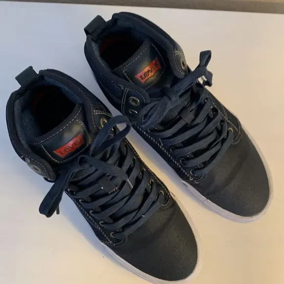 Levis Black High Top Sneakers Size 9
