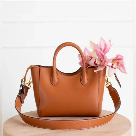 Aallyn Leather‎ Satchel