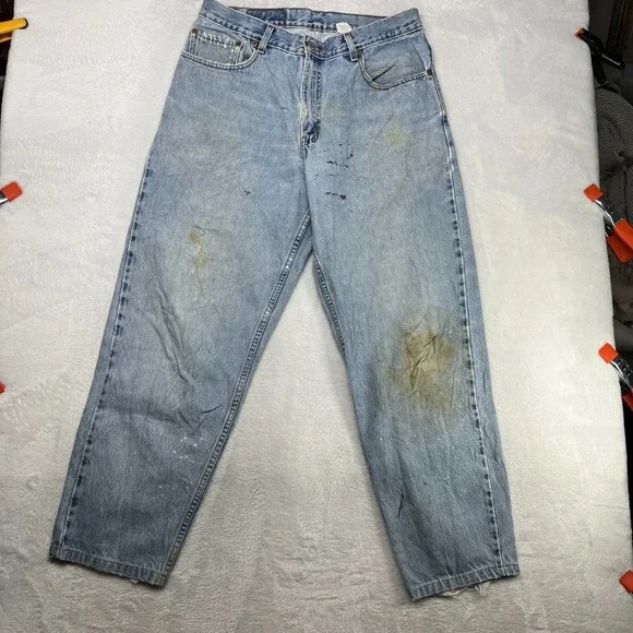 Vintage Levi's 560 Loose Fit Tapered Leg Jeans Mens Blue Denim Pockets - 32X28.5
