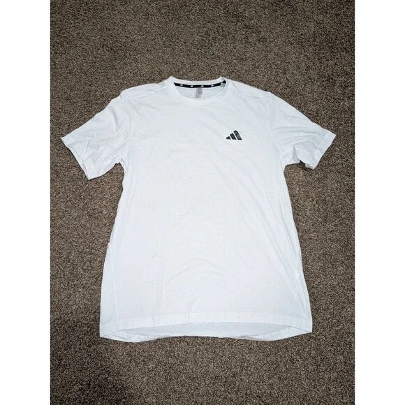 Adidas AEROREADY DESIGNED TO MOVE FEELREADY T-SHIRTMEN'S SIZE MEDIUM (M) - WHITE