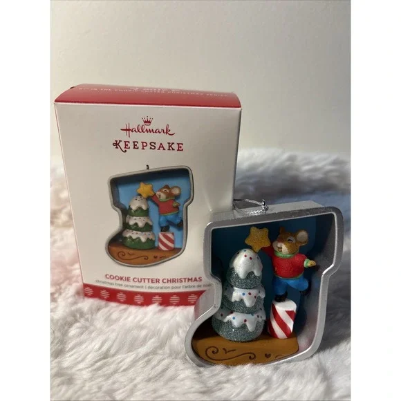 Hallmark Keepsake Ornament Cookie Cutter 6th in Series Christmas 2017 NEW