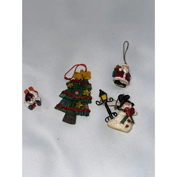 Giftco Vintage Christmas Ornaments Set of 4 Resin Santa Snowman Tree Bear Minis