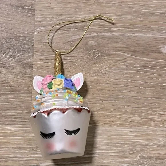 White Unicorn Face CupCake sprinkle Christmas holiday Ornament Blown Glass 4.5”