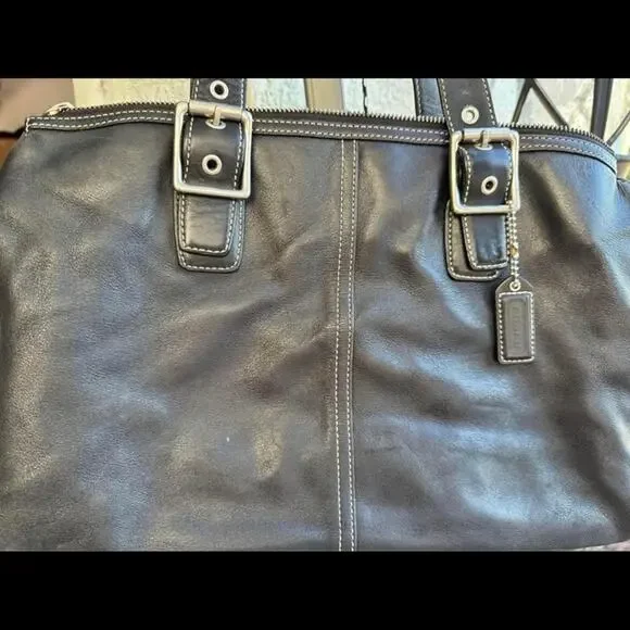 Coach black‎ leather shoulder bag purse Vintage