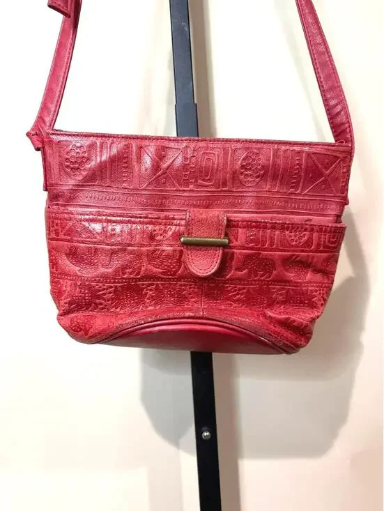 Red Embossed Leather Women's Shoulder Bag Vintage 90s