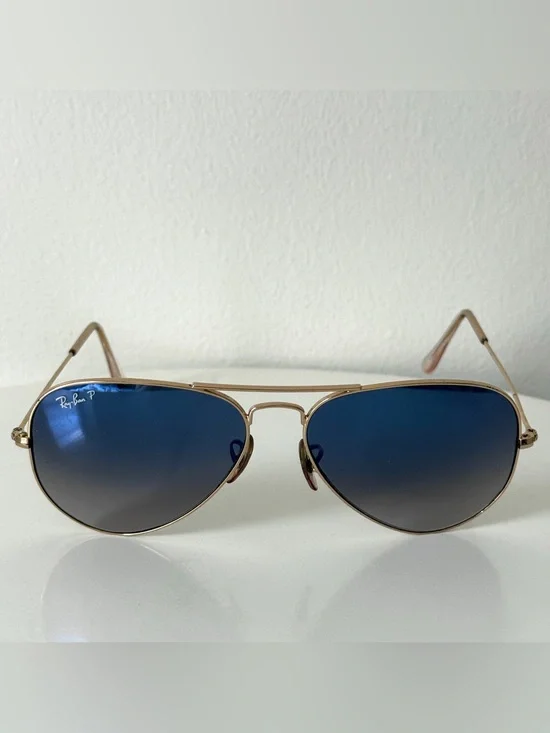 Ray-Ban RB3025 Aviator Polarized Sunglasses Gold Frame Blue Gradient 58/14
