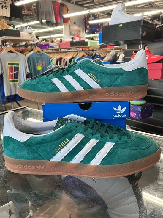 Adidas Gazelle Indoor Collegiate Green Gum Size 11.5