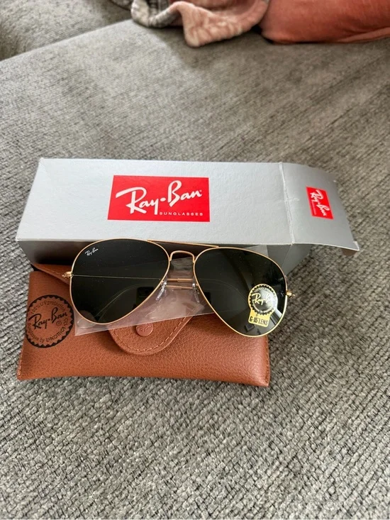 Ray-Ban Gold Frame Sunglasses with Green Lenses