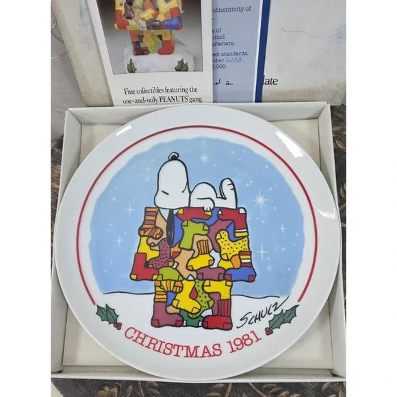 Schmid‎ Peanuts Snoopy Christmas 1981 Plate -Tenth Limited Edition Numbered