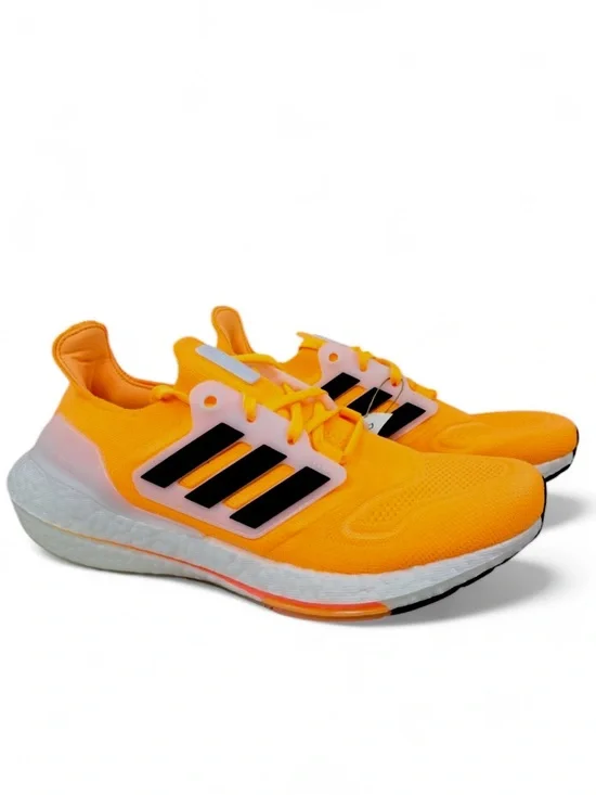 Adidas ULTRABOOST 22 Running Shoes Size US Men’s 10/ EU 44 (Deadstock)