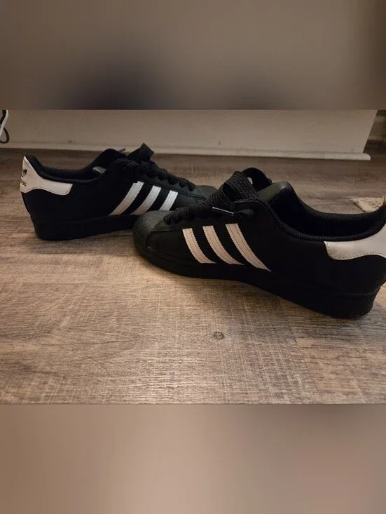 Adidas Superstar Original Low Core Black Size 11