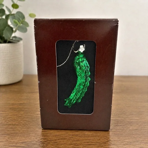 Victorian Trading Co Glass Christmas Pickle Tree Ornament Green German Tradition