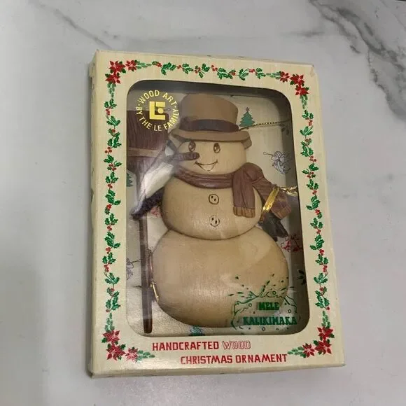 Aloha Wood Art by the LE Family handcrafted wooden snowman ornament