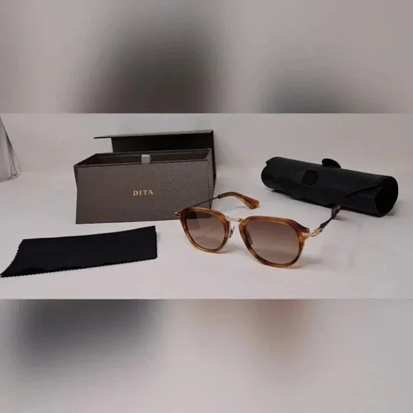 Dita Altrist Unisex Sunglasses Eye Glasses  Amber Maple Titanium Japan 52-20-140