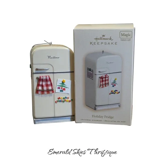 Hallmark Keepsake 2007 Magic Holiday Fridge Ornament w/Box works free ship