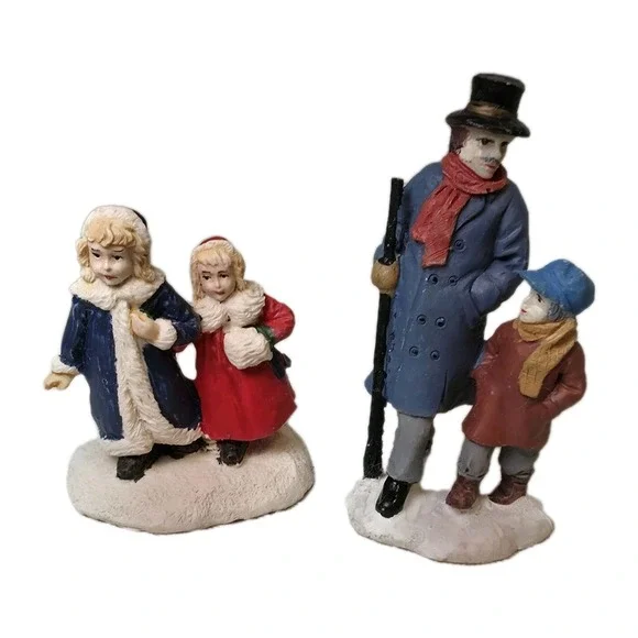 Christmas Village Grandpa & Children Ceramic Vintage Hand Painted‎ Figurines