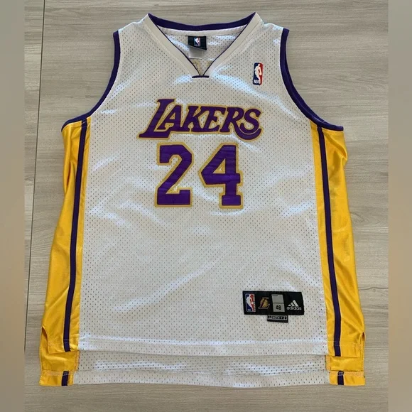 Adidas KOBE BRYANT #24 Los‎ Angeles Lakers Jersey Size Large 48 Length authentic