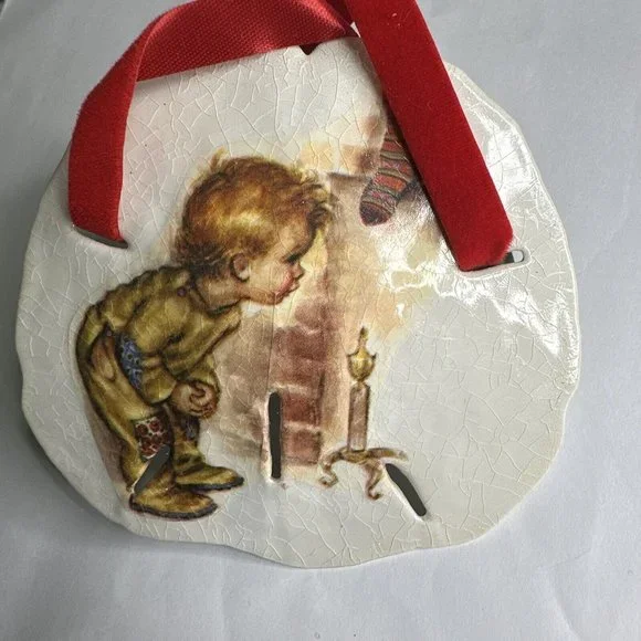Vintage decorative sand dollar shell Christmas ornament‎ 4” diameter