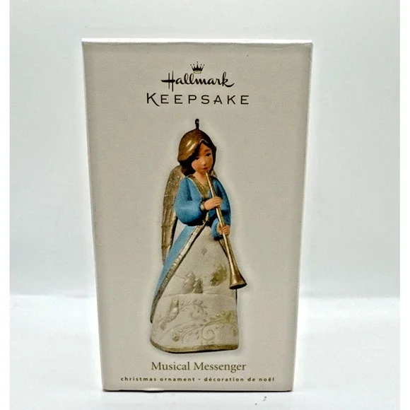 Hallmark Keepsake Ornament‎ Musical Messenger Angel 2010