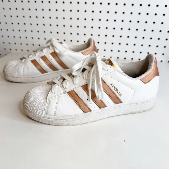 Adidas‎ Originals | Superstar White Copper Sneakers — Shell Toe Shoes Sz. 6