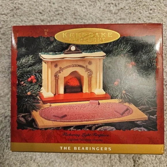 Hallmark 1993 The‎ Bearingers Fireplace Flickering Light Tabletop Display Works