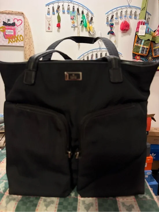 Vintage Gucci Black Nylon Shoulder Bag with Dual Front Pockets