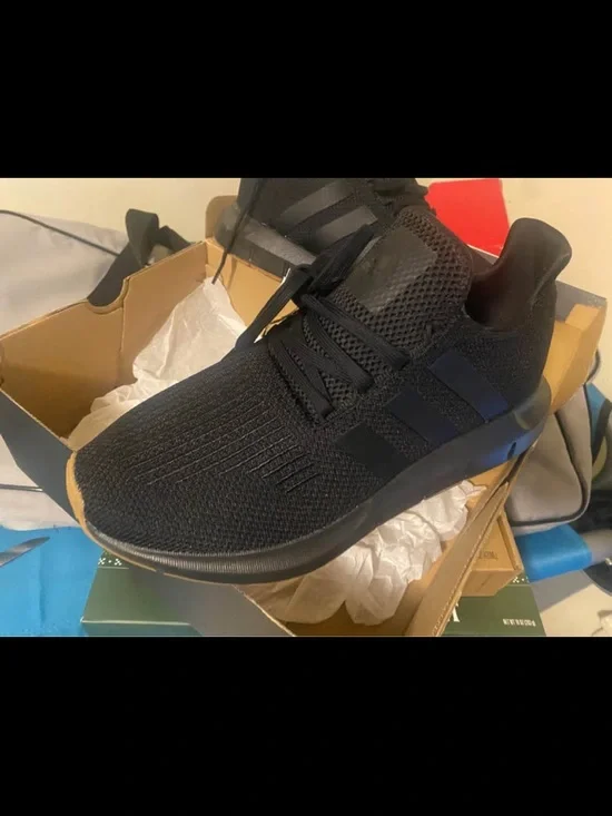 adidas Men's Black Knit Athletic Sneakers