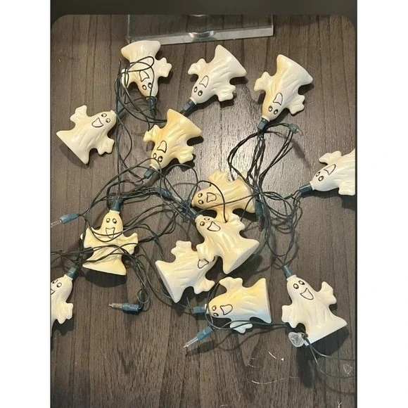 13 Count Halloween Ghost String Light Set White Ghost Patio Porch Indoor Outdoor