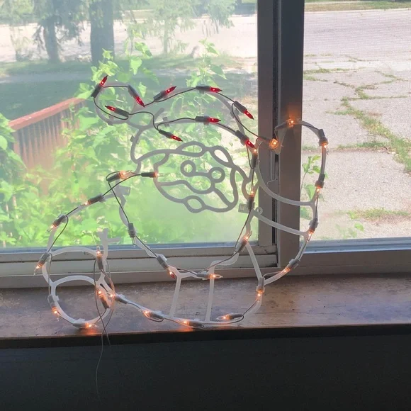 White LED Santa Face Holiday Light Decor