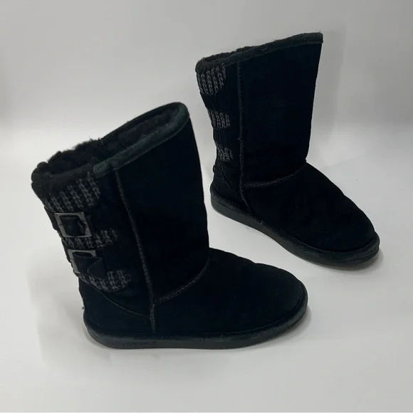 Bear paw Girls Size 1 Black Fur Lined Black Winter Boots