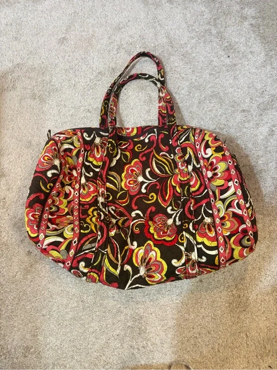 Vera Bradly Large Duffle Bag in Puccini