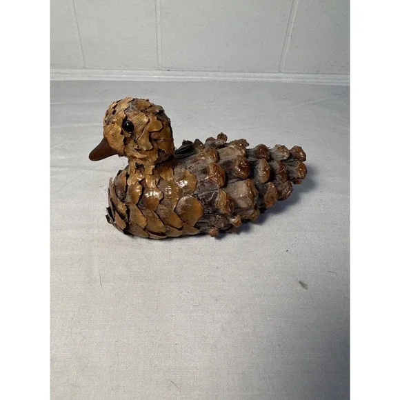 VINTAGE Pine Cone MINI DUCK DECOY MADE FROM‎ PINE CONES