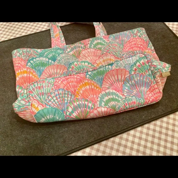 Lilly Pulitzer Multicolor Shell-Print Tote in Pink, Green, Blue